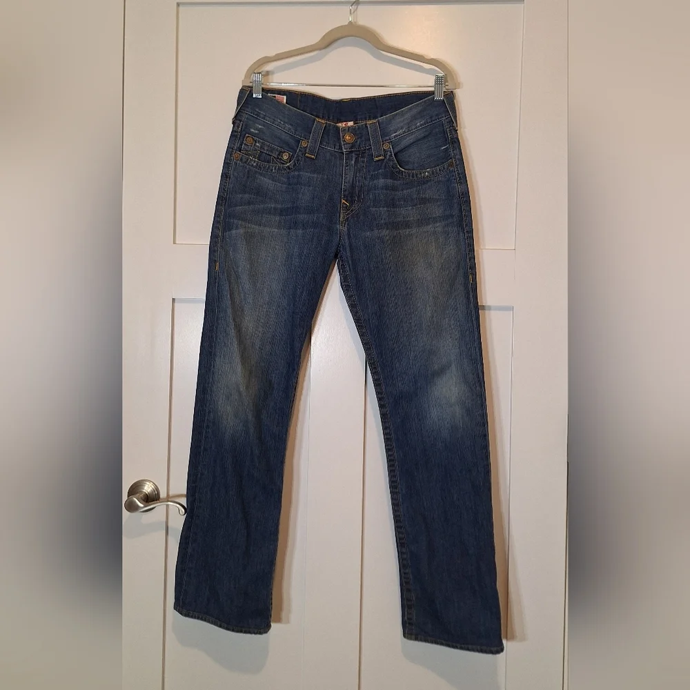 True Religion Bobby Jeans 32x31.5 Made In USA Cotton Lightly Distressed